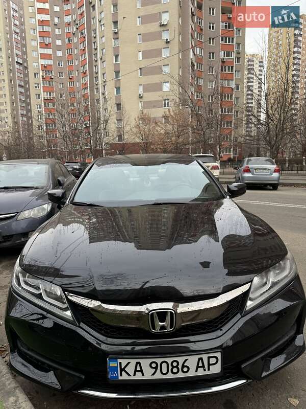 Купе Honda Accord 2017 в 