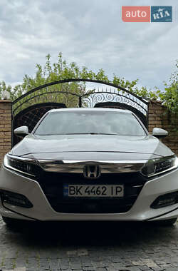 Седан Honda Accord 2019 в Ровно