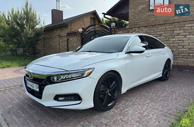 Седан Honda Accord 2019 в 