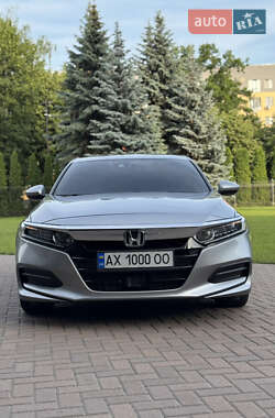 Седан Honda Accord 2018 в 