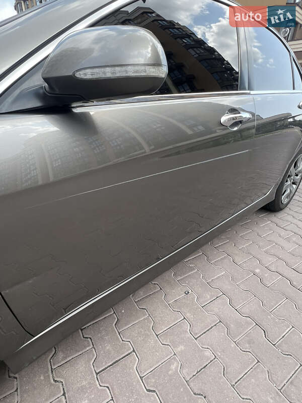 Седан Honda Accord 2007 в Києві