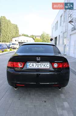 Седан Honda Accord 2006 в 