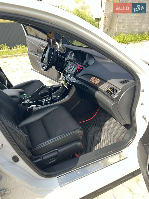 Седан Honda Accord 2016 в Могилев-Подольске фото 28 Седан Honda Accord 2016 в Могилев-Подольске