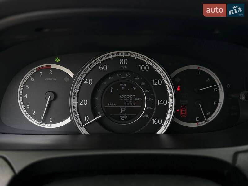 Седан Honda Accord 2015 в Киеве