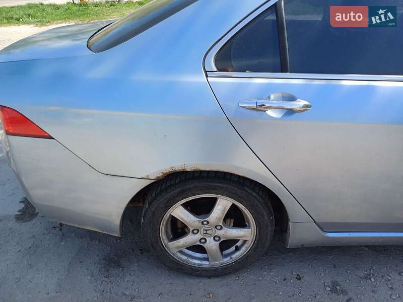 Седан Honda Accord 2004 в Чернігові фото 11 Седан Honda Accord 2004 в Чернігові
