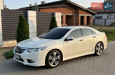 Седан Honda Accord 2011 в 