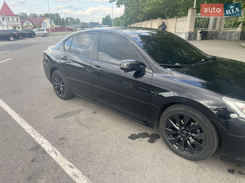 Седан Honda Accord 2014 в Виннице