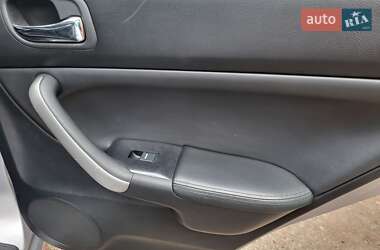 Седан Honda Accord 2005 в 