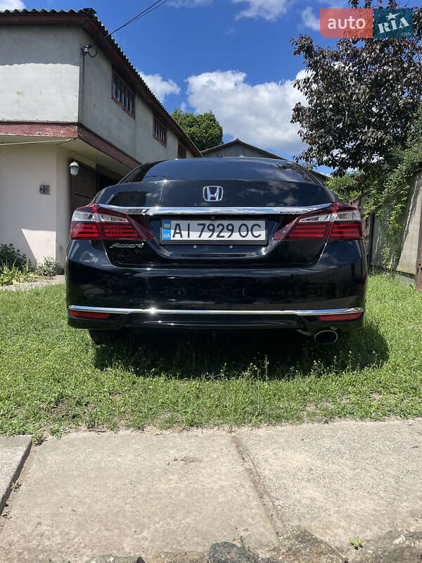 Седан Honda Accord 2016 в Березне