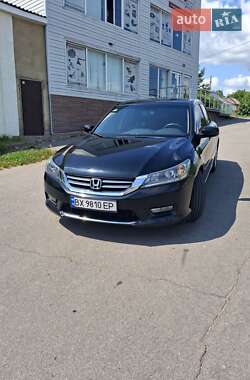 Седан Honda Accord 2015 в Жмеринке