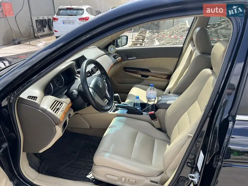 Honda Accord 2008 VIN 1HGCP268X8A141621 фото оголошення 8 з 81