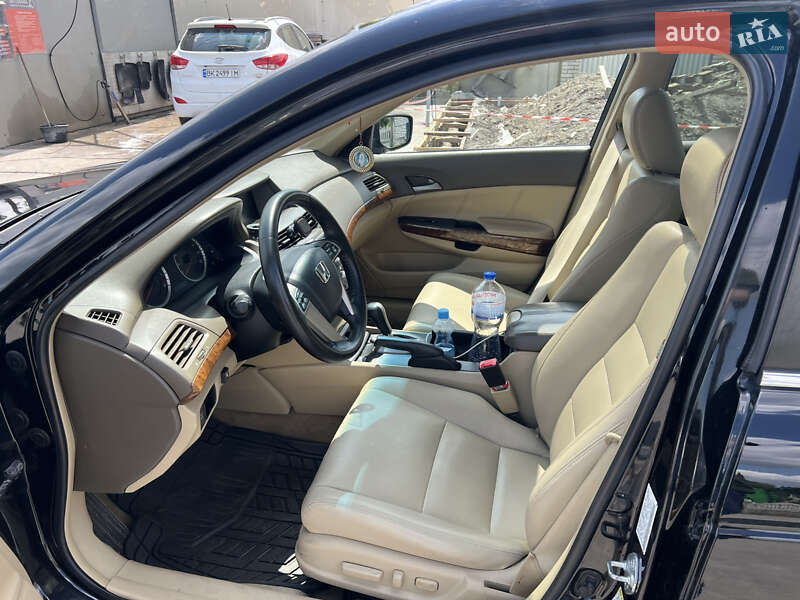Седан Honda Accord 2008 в Киеве