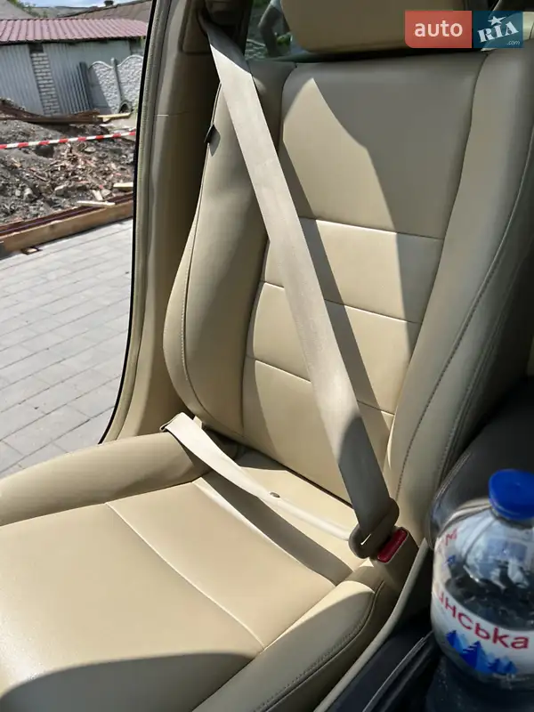 Honda Accord 2008 VIN 1HGCP268X8A141621 фото оголошення 29 з 81