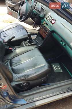 Седан Honda Accord 1996 в 