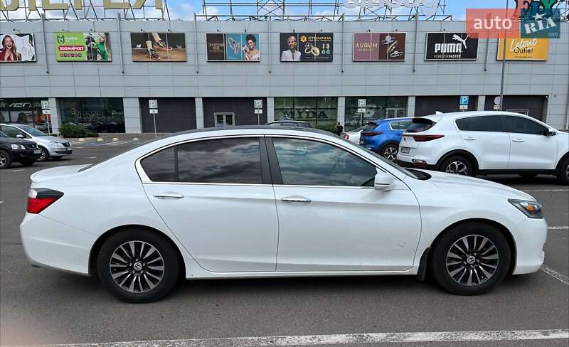 Седан Honda Accord 2015 в Кривому Розі