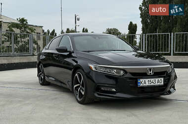 Седан Honda Accord 2018 в Києві