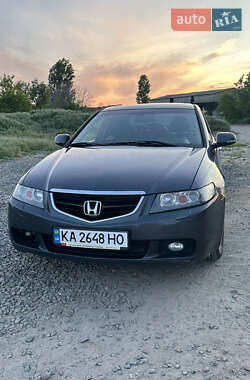 Седан Honda Accord 2005 в Києві