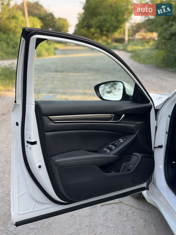 Седан Honda Accord 2021 в Кропивницькому