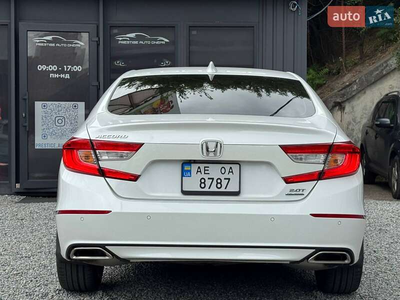 Седан Honda Accord 2018 в Днепре