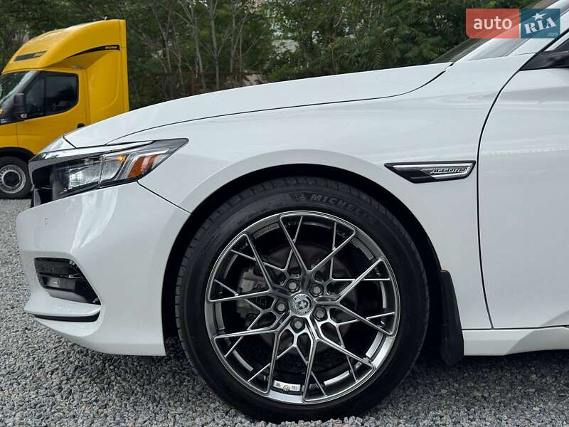 Седан Honda Accord 2018 в Днепре