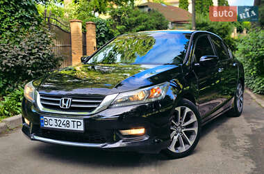 Седан Honda Accord 2015 в Киеве