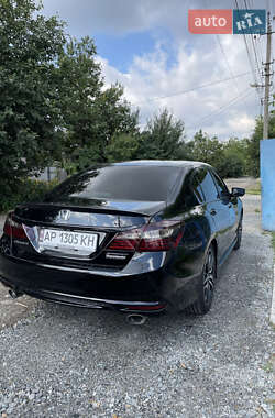 Седан Honda Accord 2016 в 