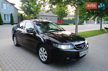 Седан Honda Accord 2006 в Килии