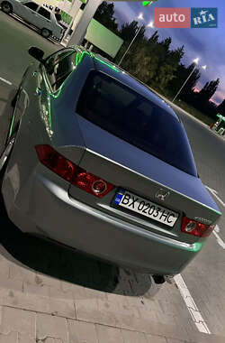 Седан Honda Accord 2004 в 