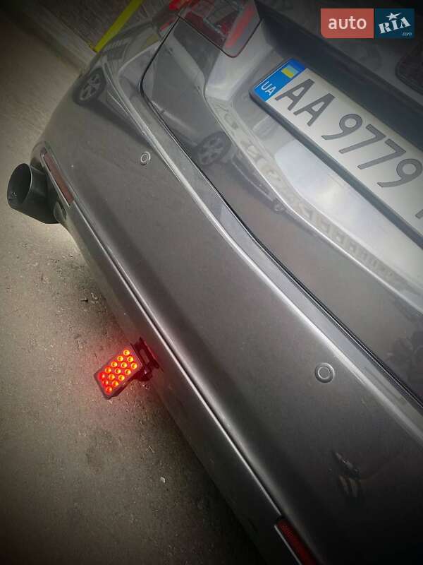 Седан Honda Accord 2008 в Києві