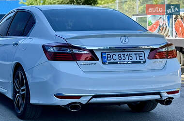 Седан Honda Accord 2016 в 
