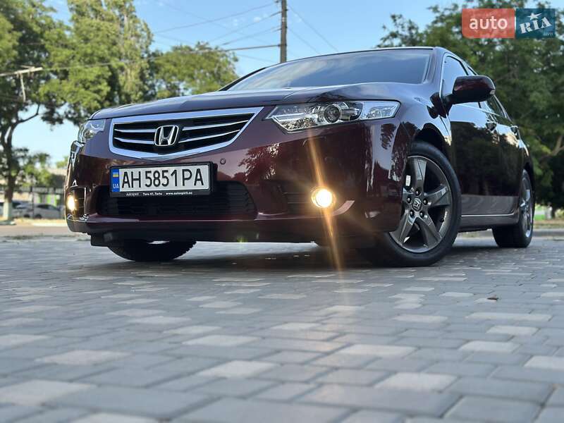 Honda Accord 2011