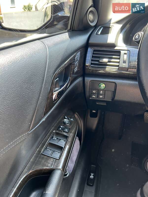 Седан Honda Accord 2013 в Киеве фото 16 Седан Honda Accord 2013 в Киеве