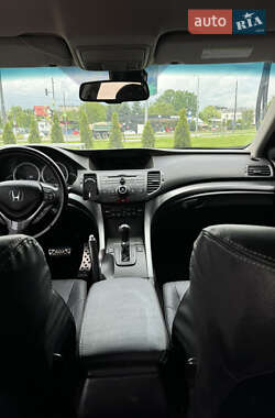 Седан Honda Accord 2011 в 