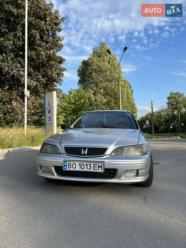 Honda Accord 1999
