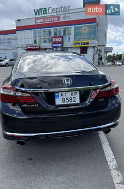Седан Honda Accord 2016 в 