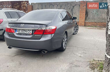 Седан Honda Accord 2013 в Запоріжжі