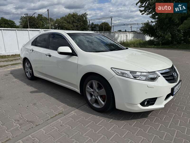 Honda Accord 2011