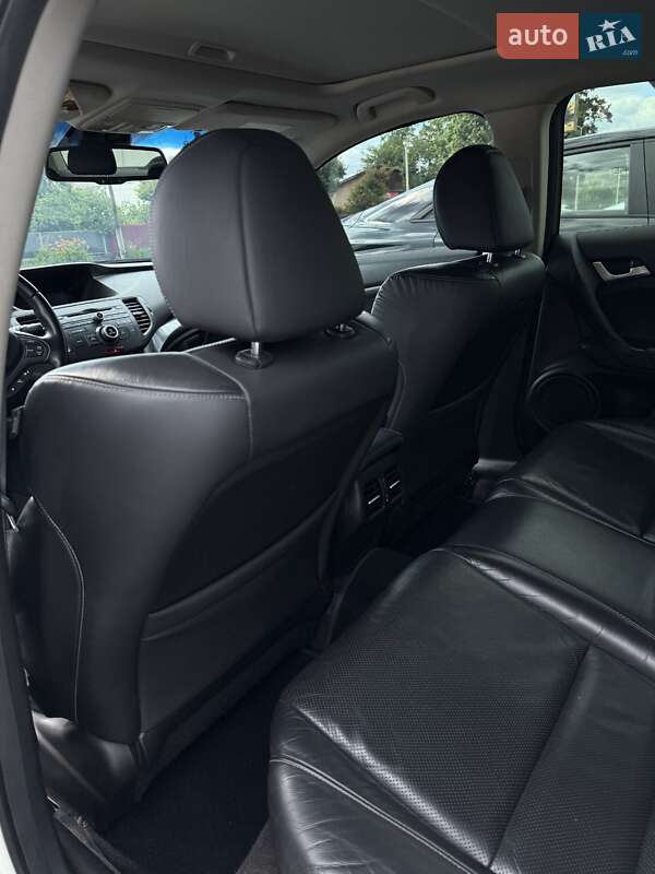 Седан Honda Accord 2011 в Ирпене