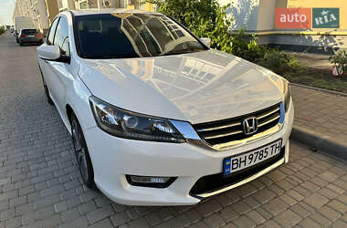 Седан Honda Accord 2014 в Одесі