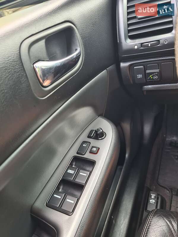 Седан Honda Accord 2006 в Львові