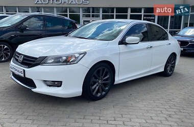 Седан Honda Accord 2015 в Житомирі