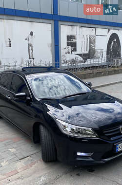 Седан Honda Accord 2013 в Запорожье