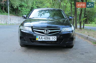 Седан Honda Accord 2006 в Киеве