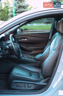 Седан Honda Accord 2023 в 
