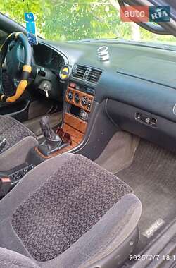 Седан Honda Accord 1994 в 