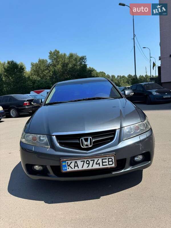 Honda Accord 2004