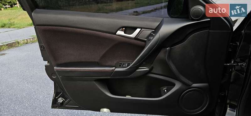 Седан Honda Accord 2012 в Желтых Водах
