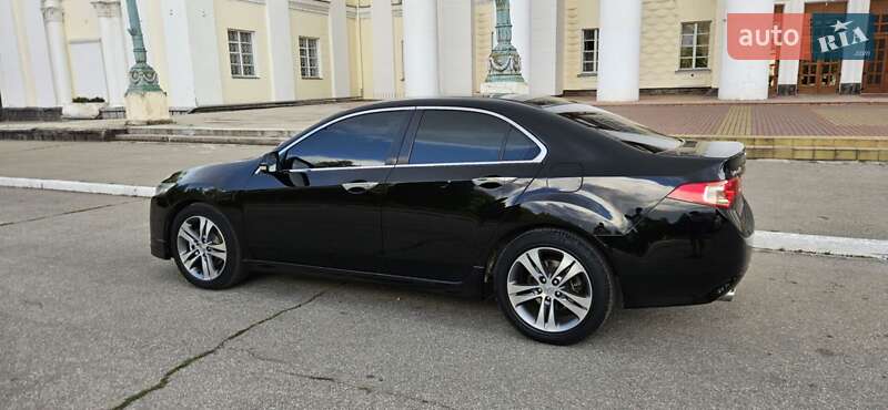 Седан Honda Accord 2012 в Желтых Водах
