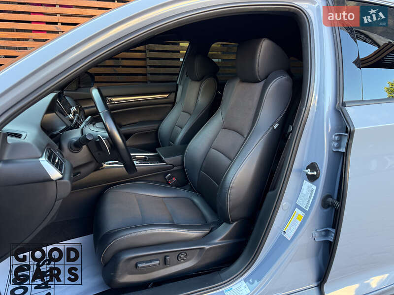 Седан Honda Accord 2022 в Одессе