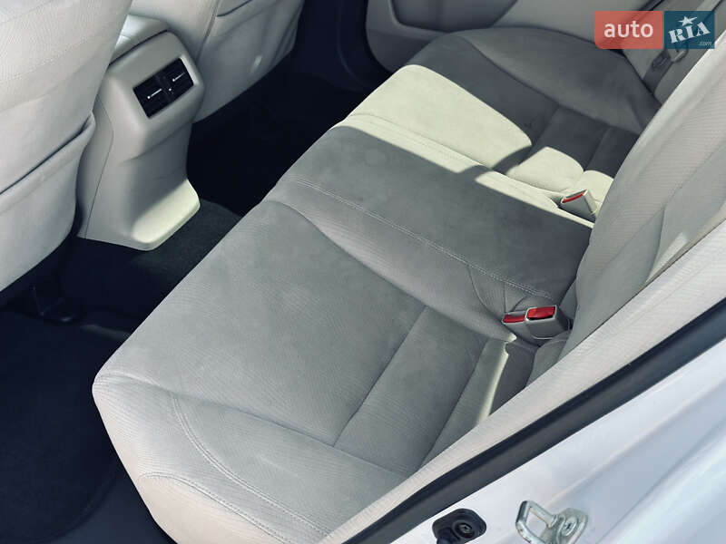Седан Honda Accord 2015 в Кременчуге